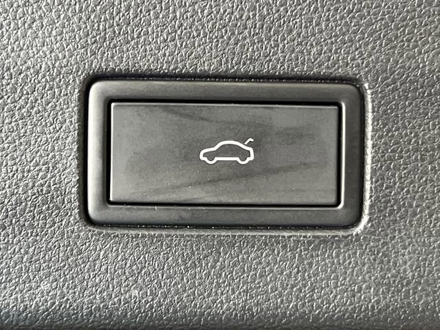 2022 Volkswagen Atlas Cross Sport SE