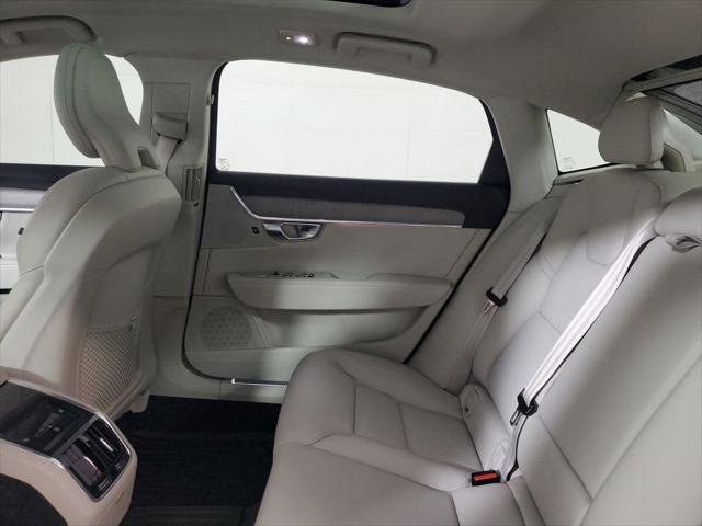 2023 Volvo S90 B6 Plus