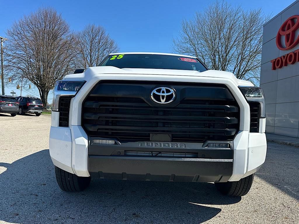 2025 Toyota Tundra SR5