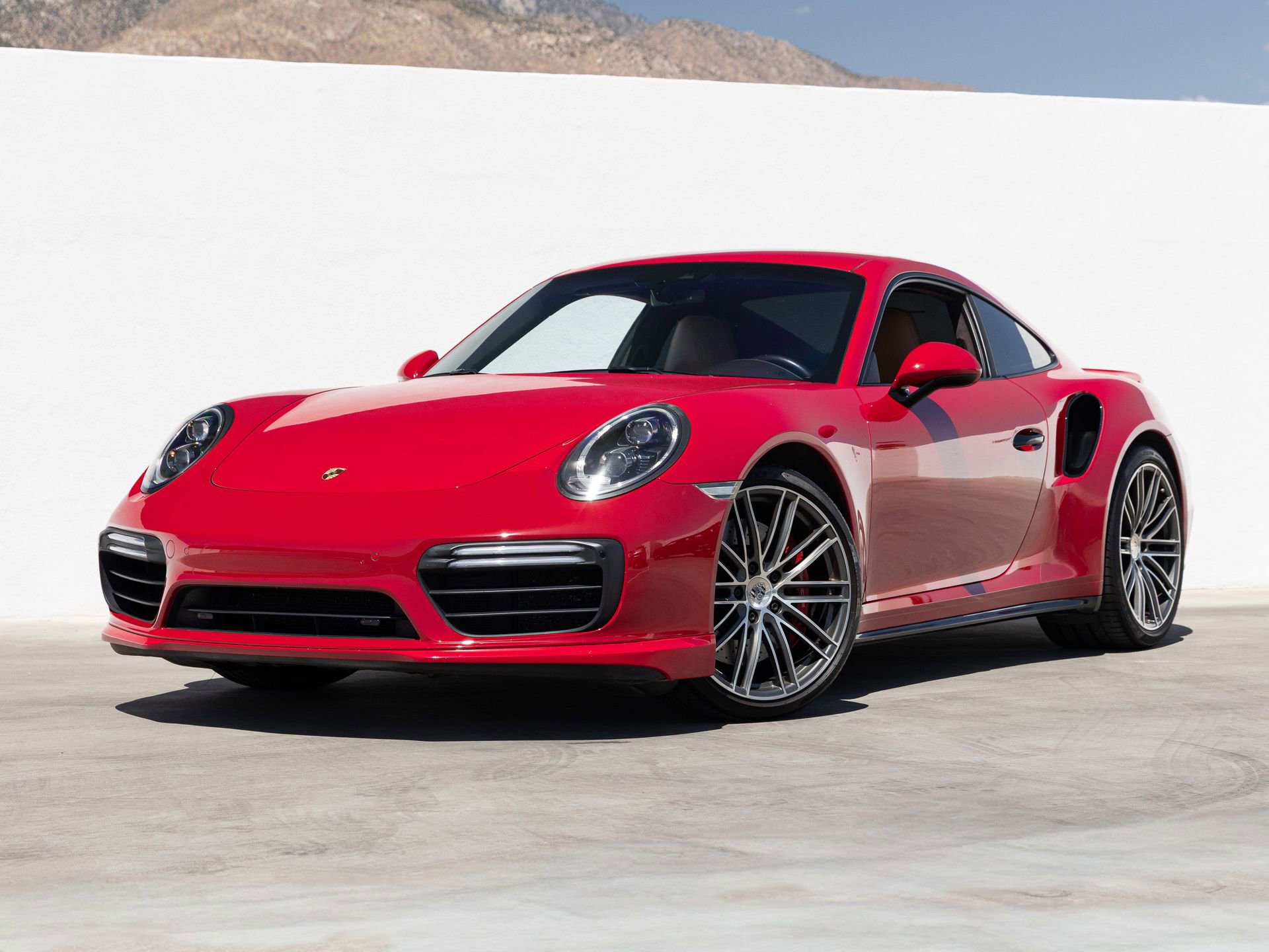 Certified 2019 Porsche 911 Turbo