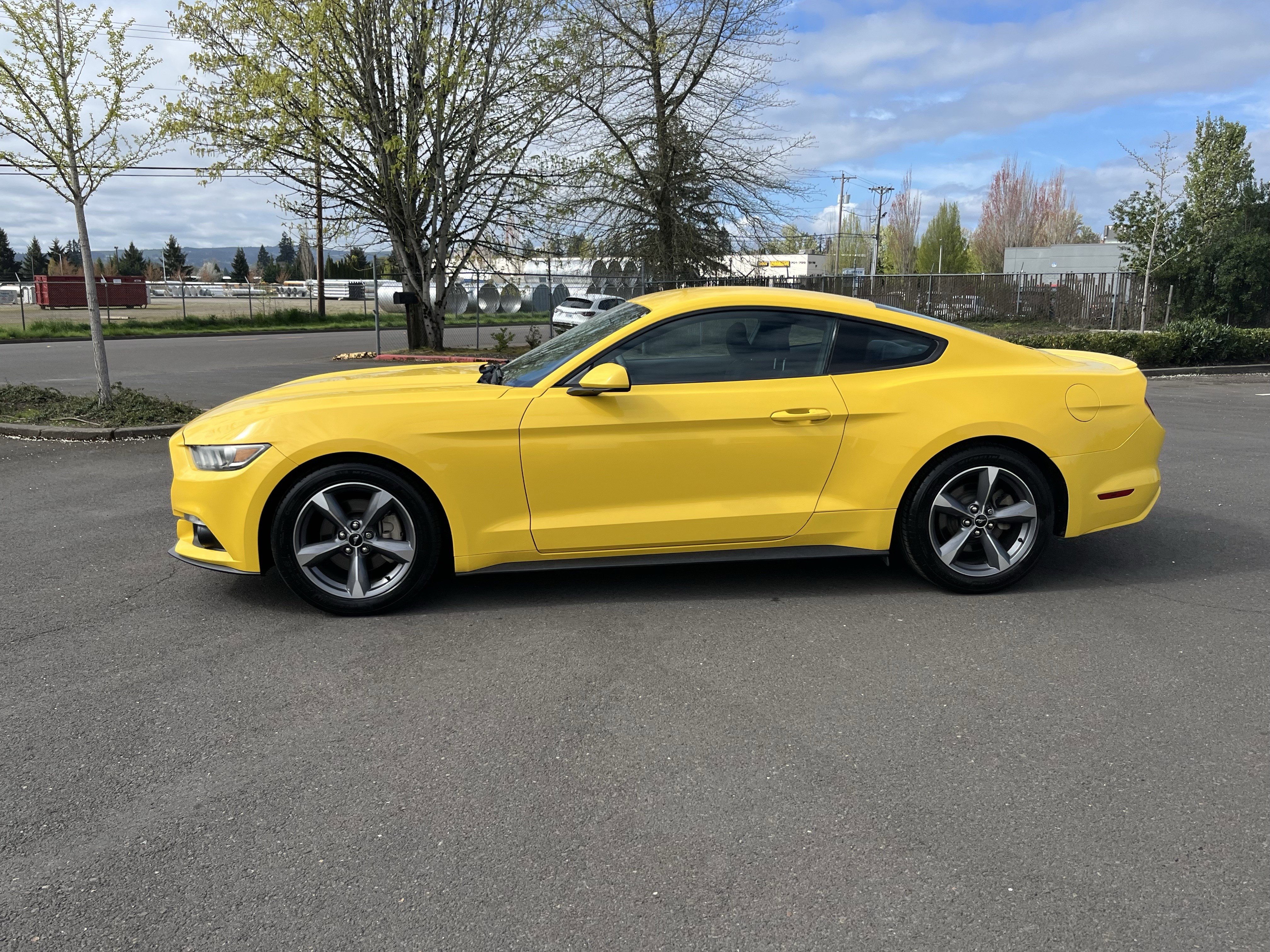 2015 Ford Mustang Coupe