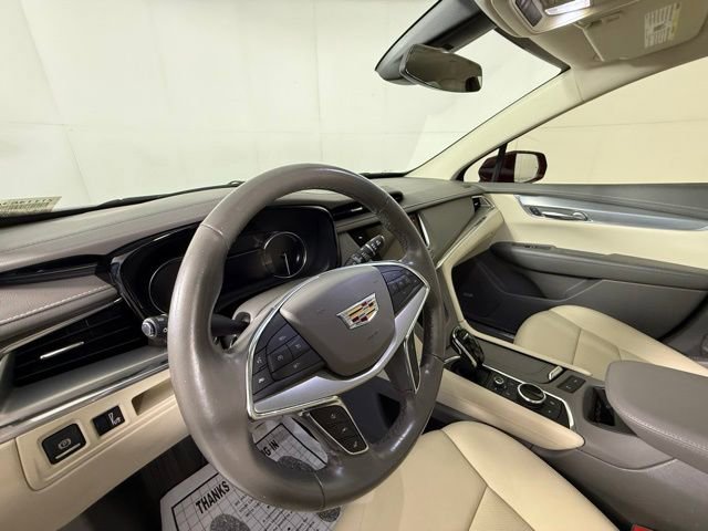 2020 Cadillac XT5 Premium Luxury