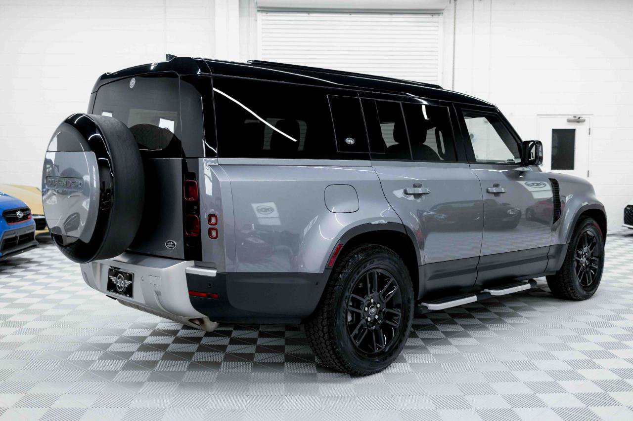 2023 Land Rover Defender 130 SE