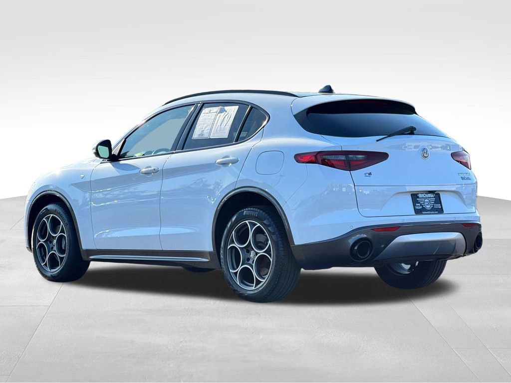 2022 Alfa Romeo Stelvio Ti