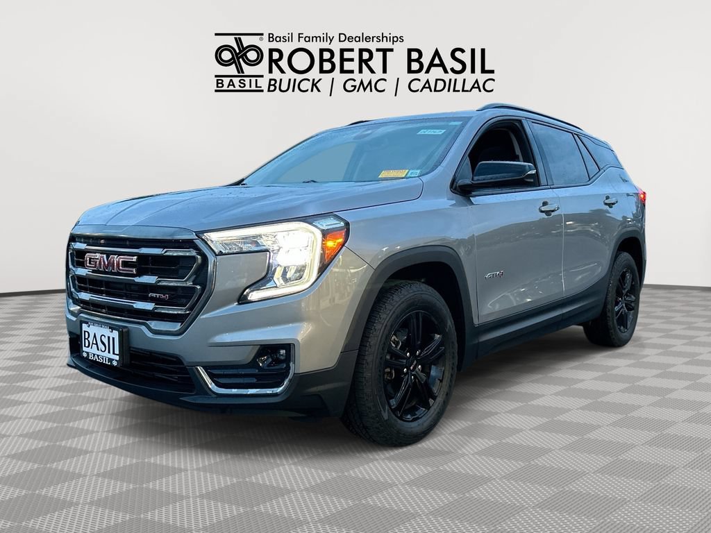 Used 2024 GMC Terrain AT4