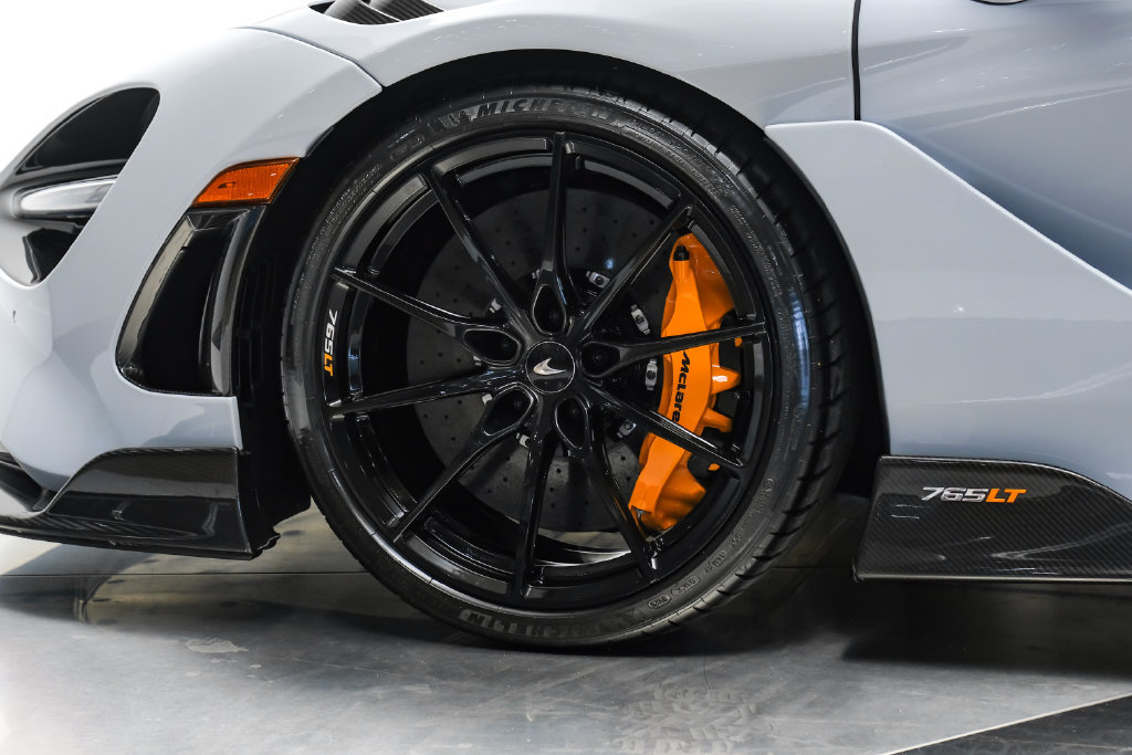 Used 2022 McLaren 765LT photo 48