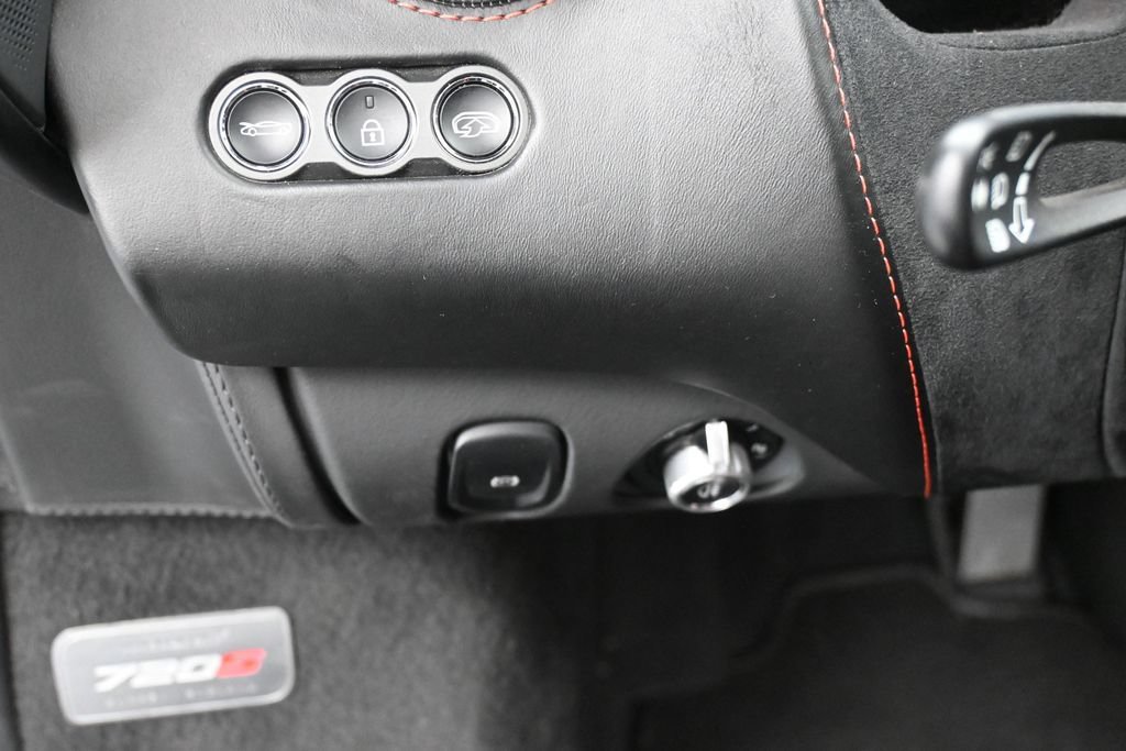 Used 2020 McLaren 720S Performance photo 20