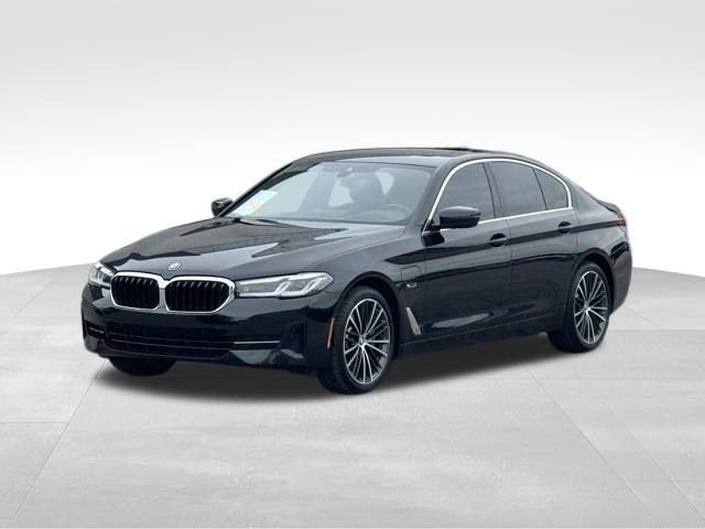 Certified 2023 BMW 530e xDrive w/ Premium Package