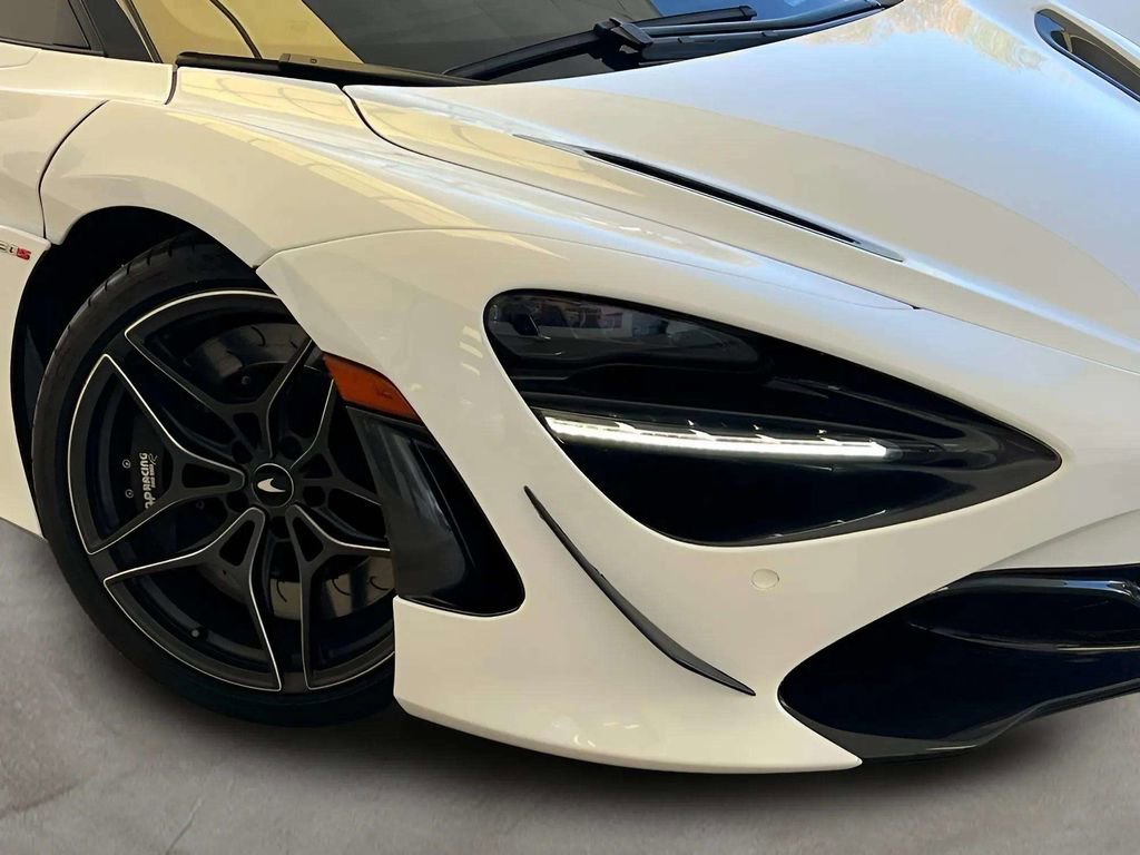 Used 2018 McLaren 720S photo 27