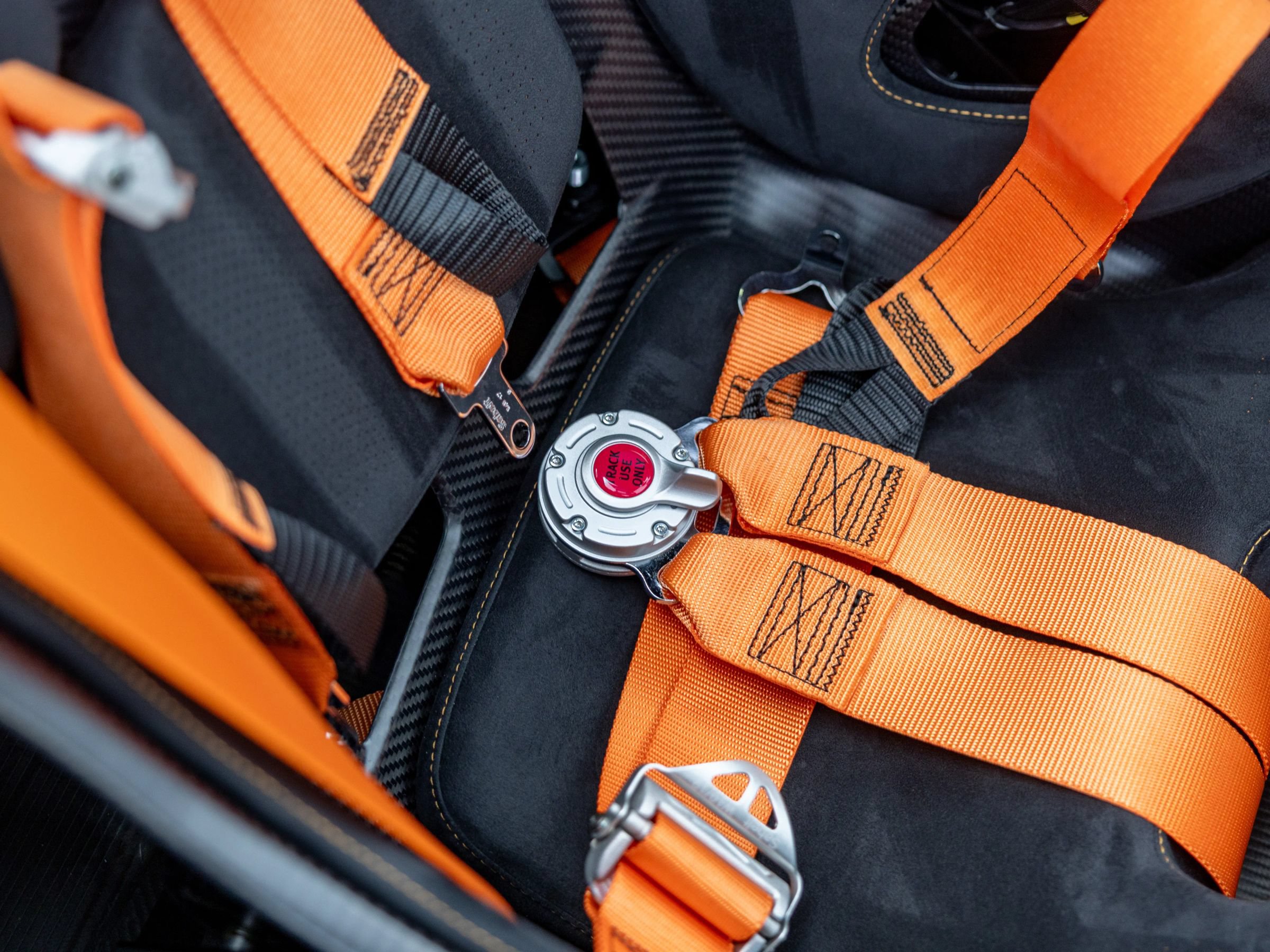 Used 2019 McLaren Senna photo 20