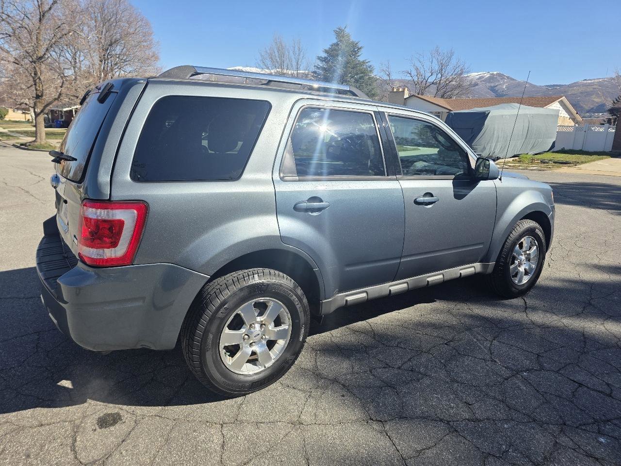 2011 Ford Escape Limited