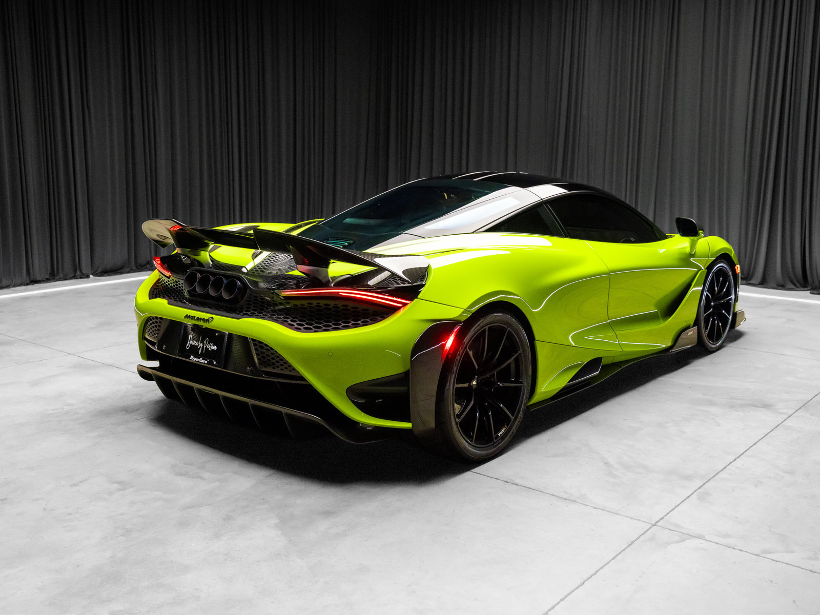 Used 2021 McLaren 765LT photo 40