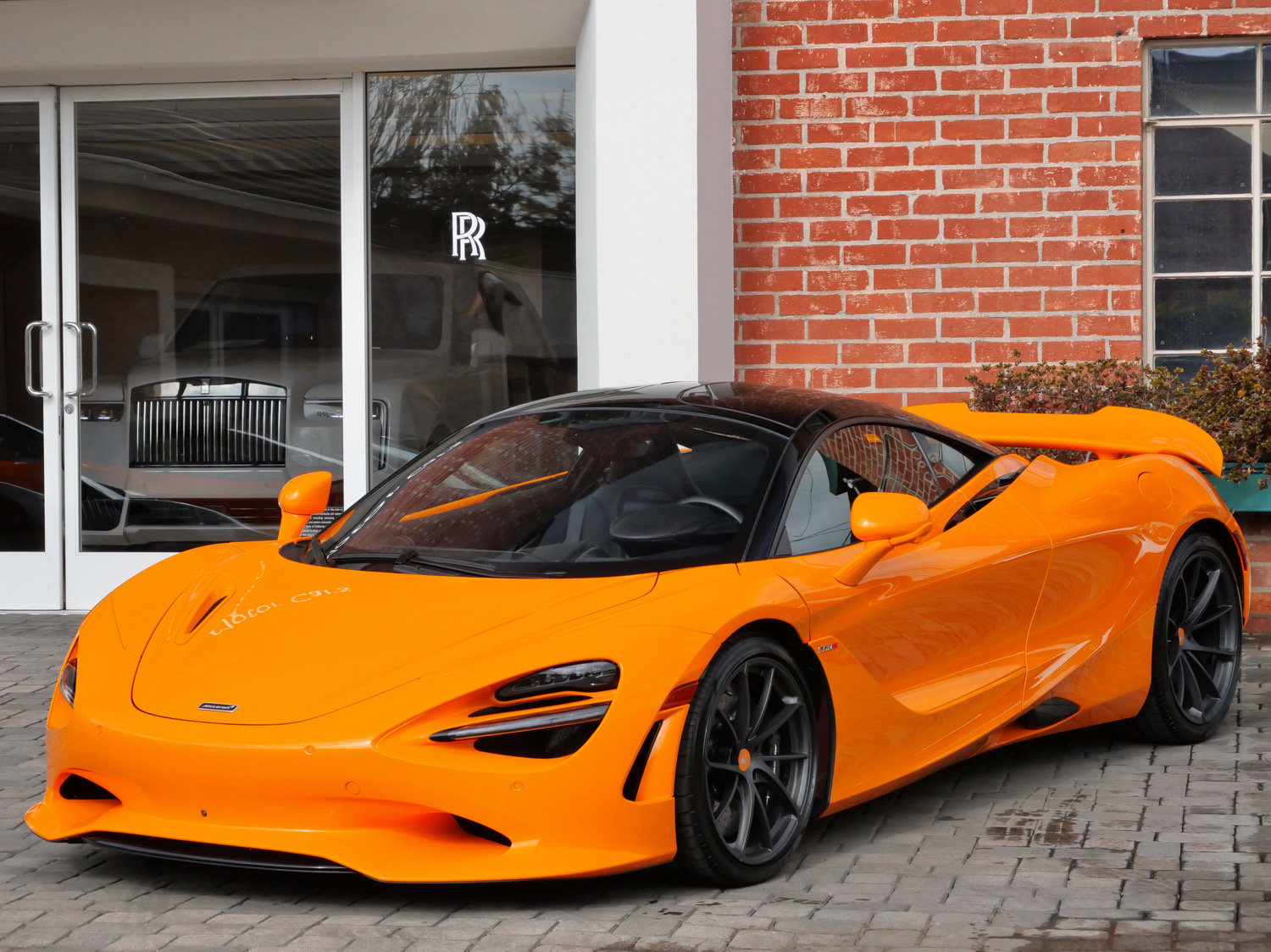 Used 2025 McLaren 750S photo 18