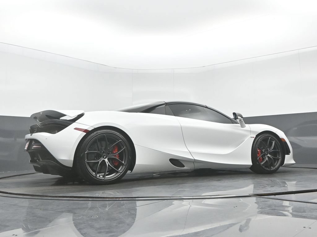 Used 2020 McLaren 720S Performance photo 28