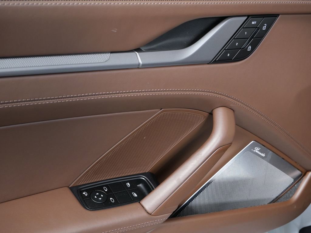 2025 Porsche 911 Carrera S