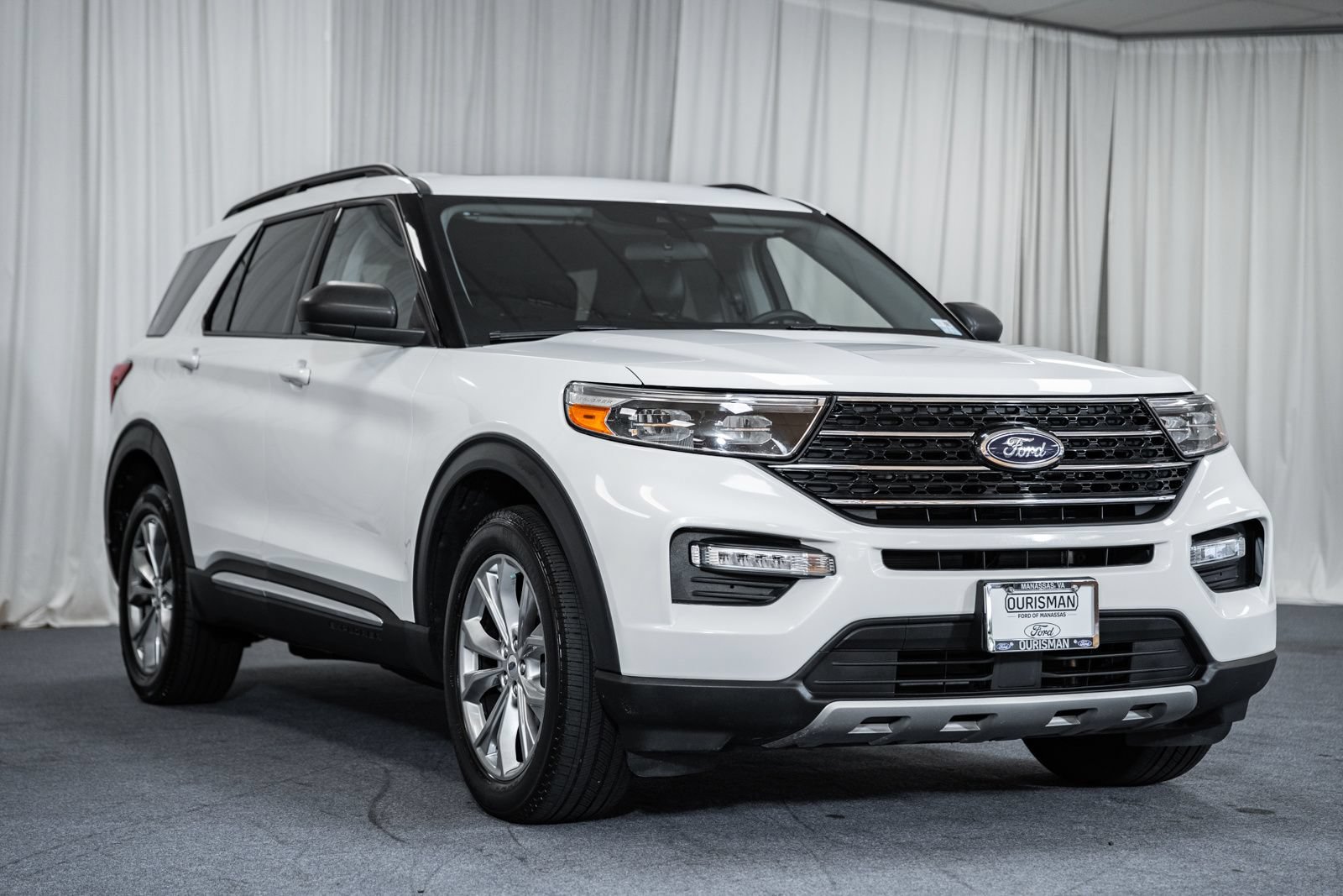 Certified 2023 Ford Explorer XLT w/ Equipment Group 202A
