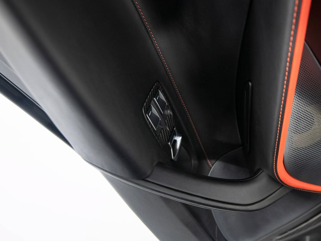 Used 2020 McLaren 720S Performance photo 12
