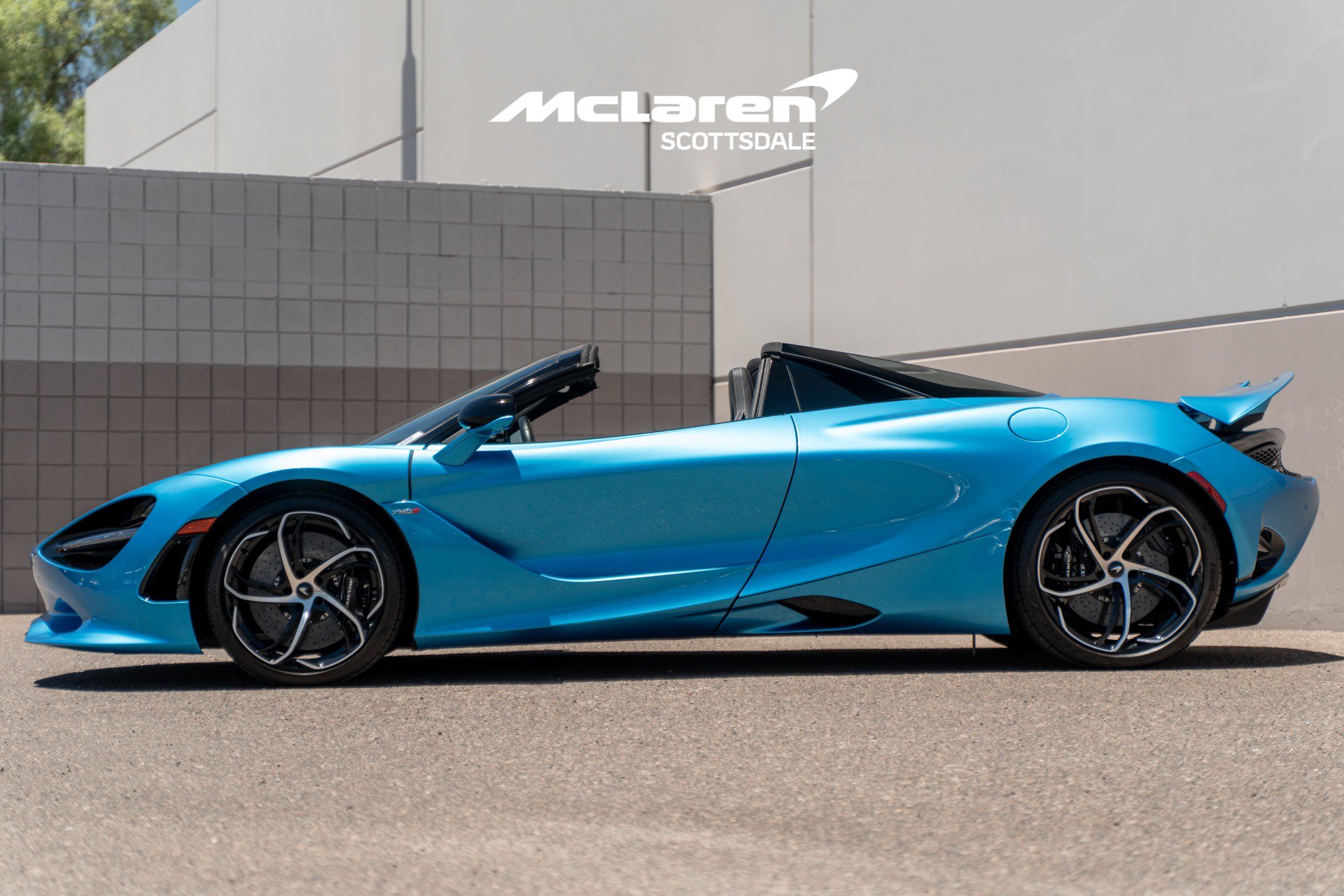 Used 2024 McLaren 750S Spider 4