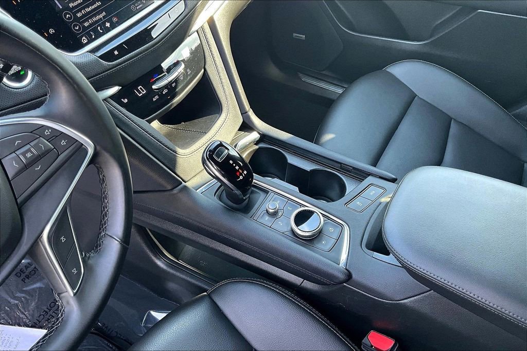 2024 Cadillac XT5 Luxury