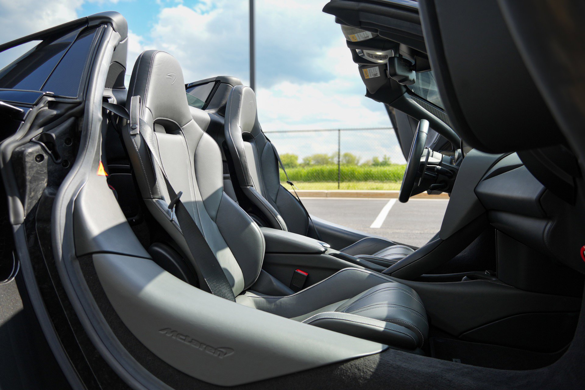 Used 2020 McLaren 720S Luxury photo 26