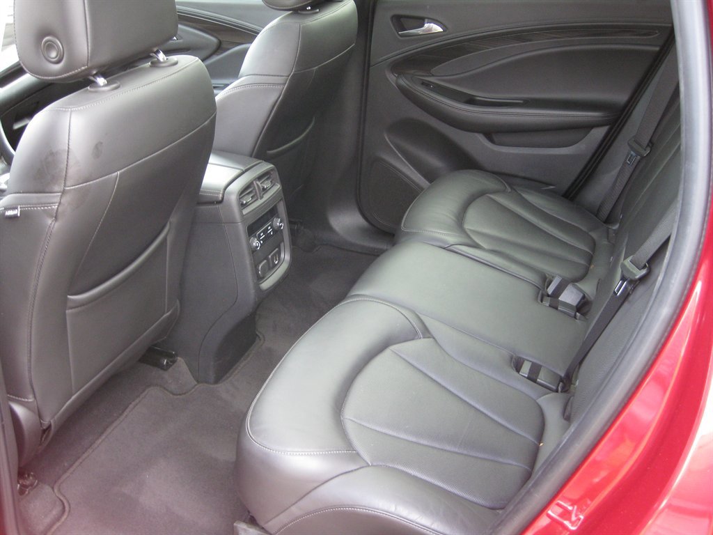 2019 Buick Envision Essence