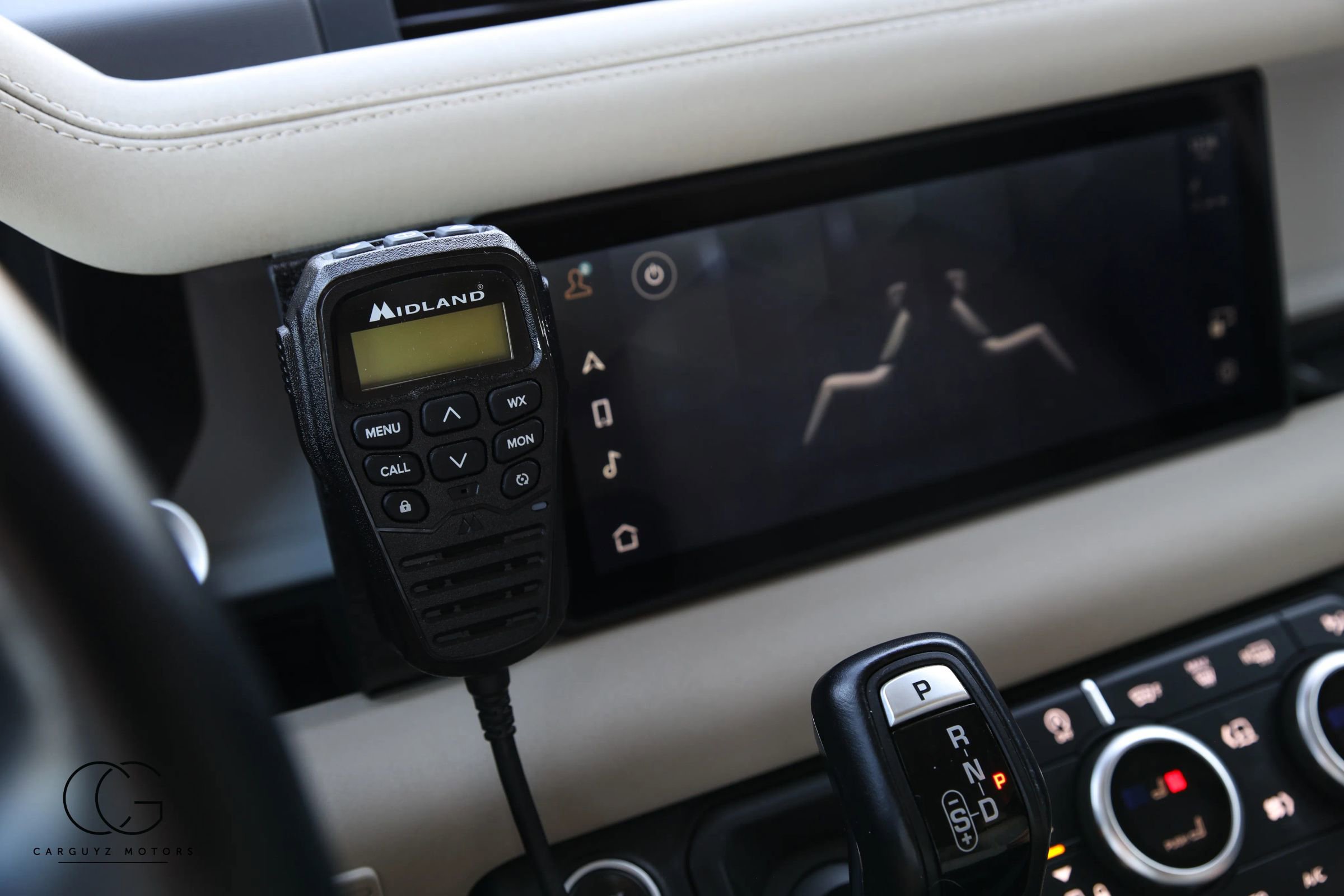 2021 Land Rover Defender 110 SE