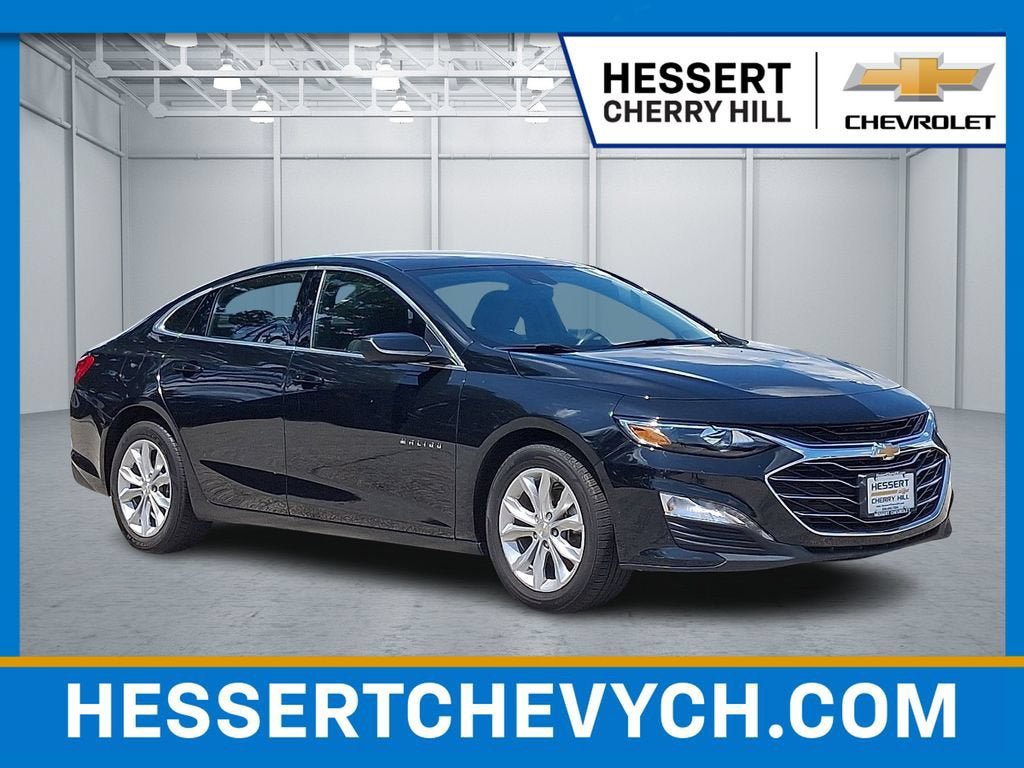 Used 2024 Chevrolet Malibu LT