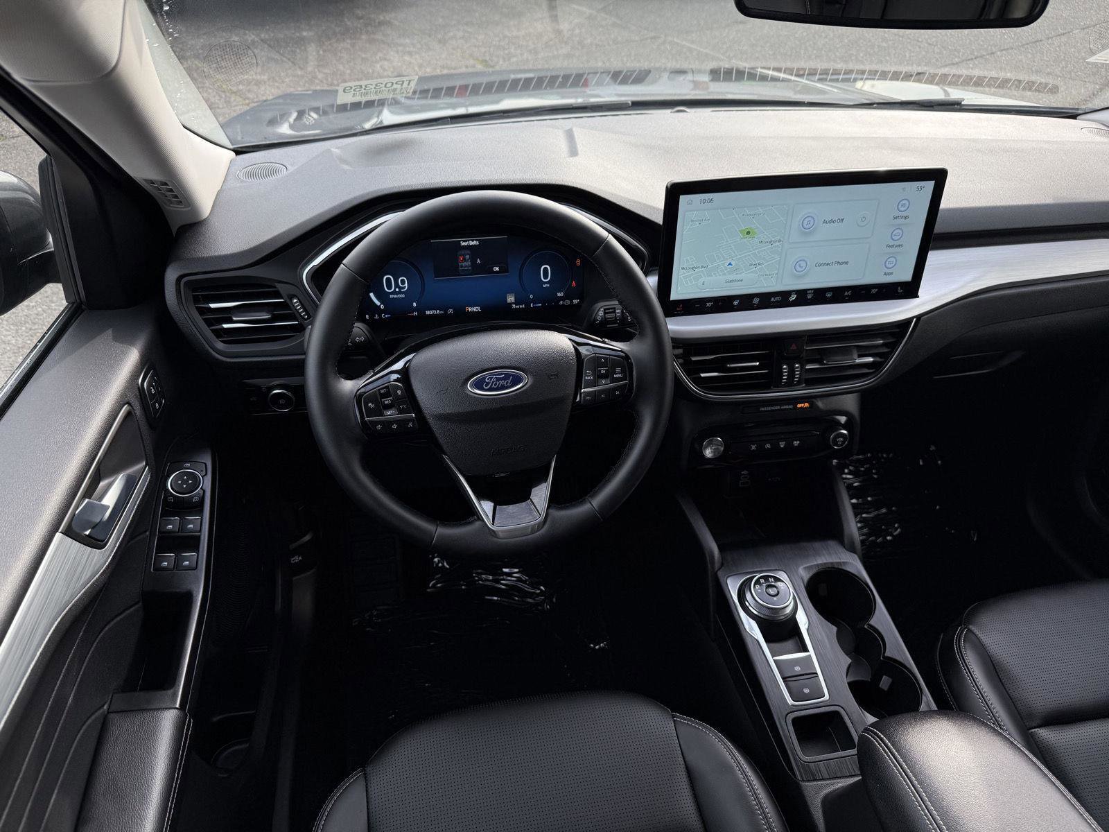 2025 Ford Escape Platinum