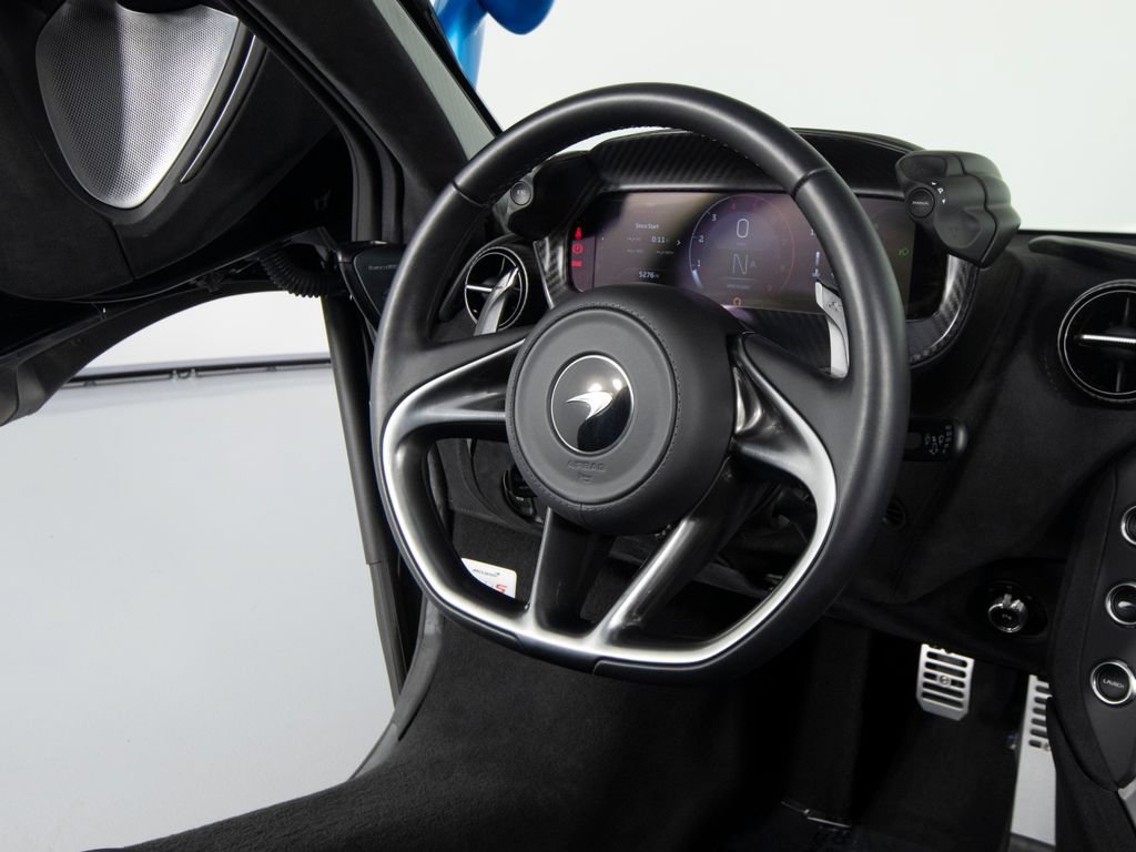 Used 2024 McLaren 750S Spider photo 32