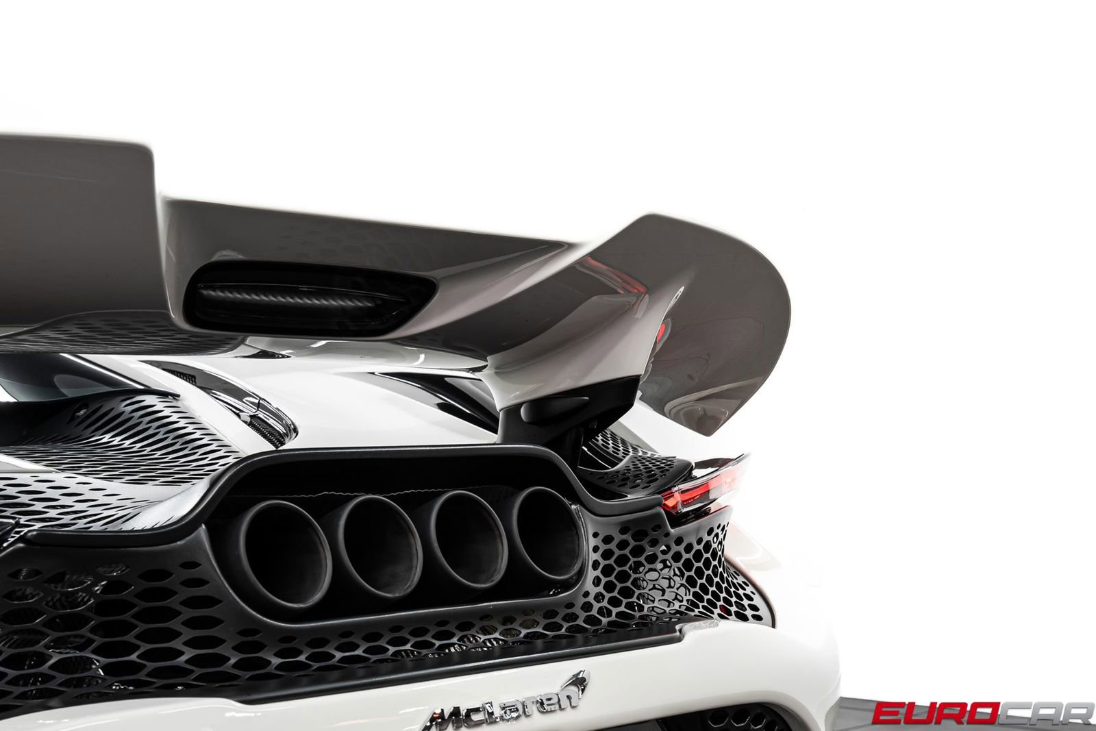 Used 2021 McLaren 765LT photo 21