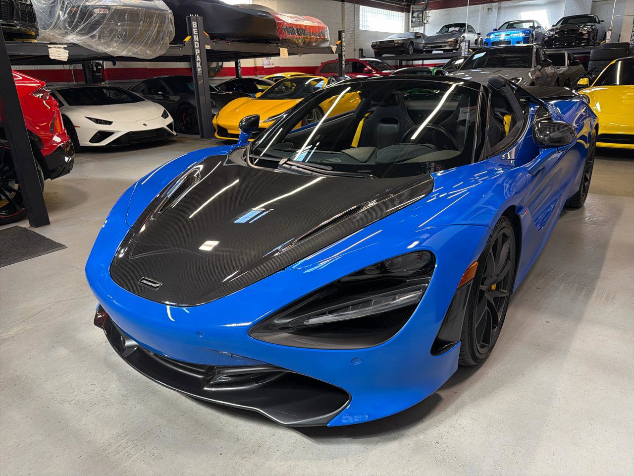 Used 2020 McLaren 720S Performance photo 11