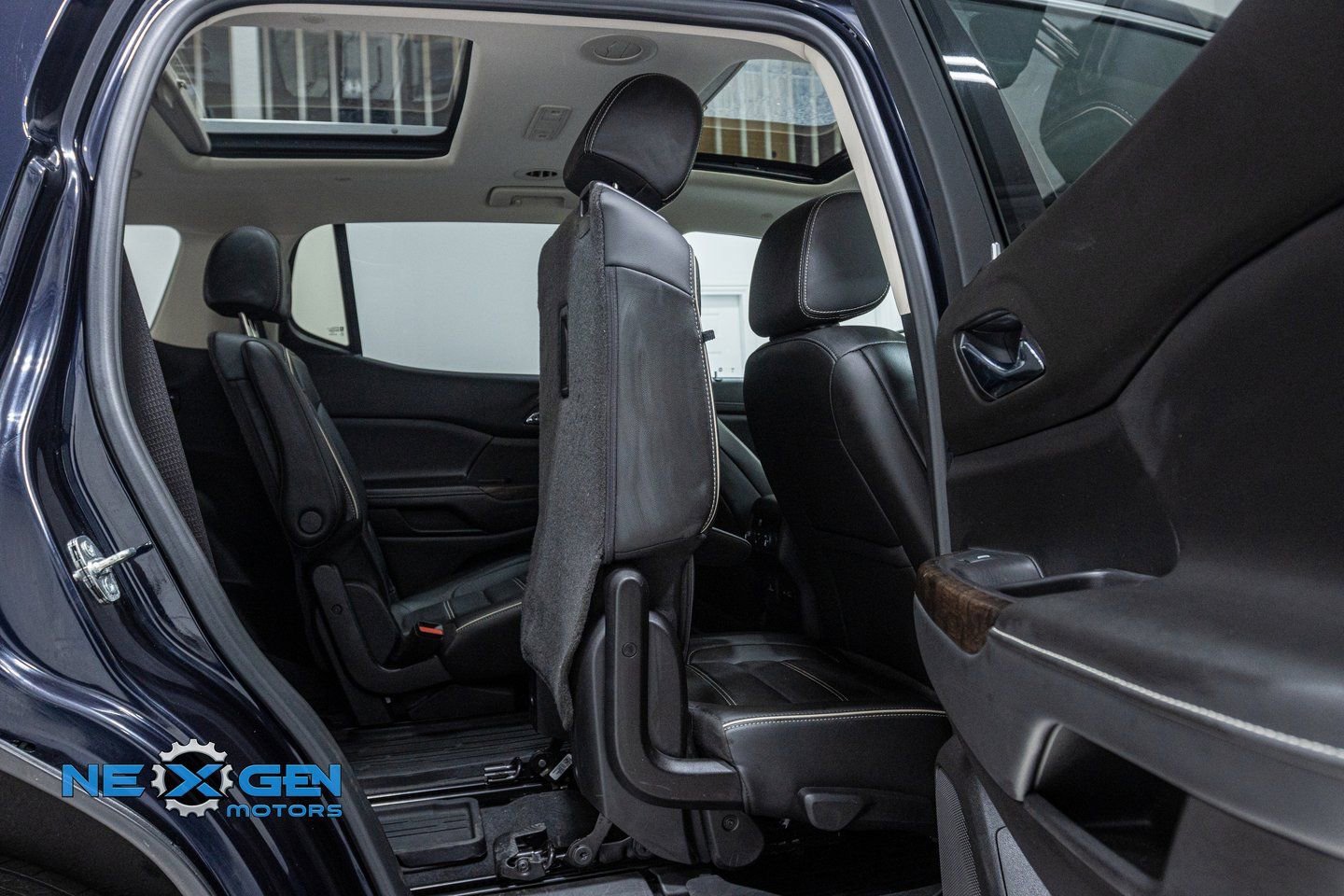 2021 GMC Acadia Denali