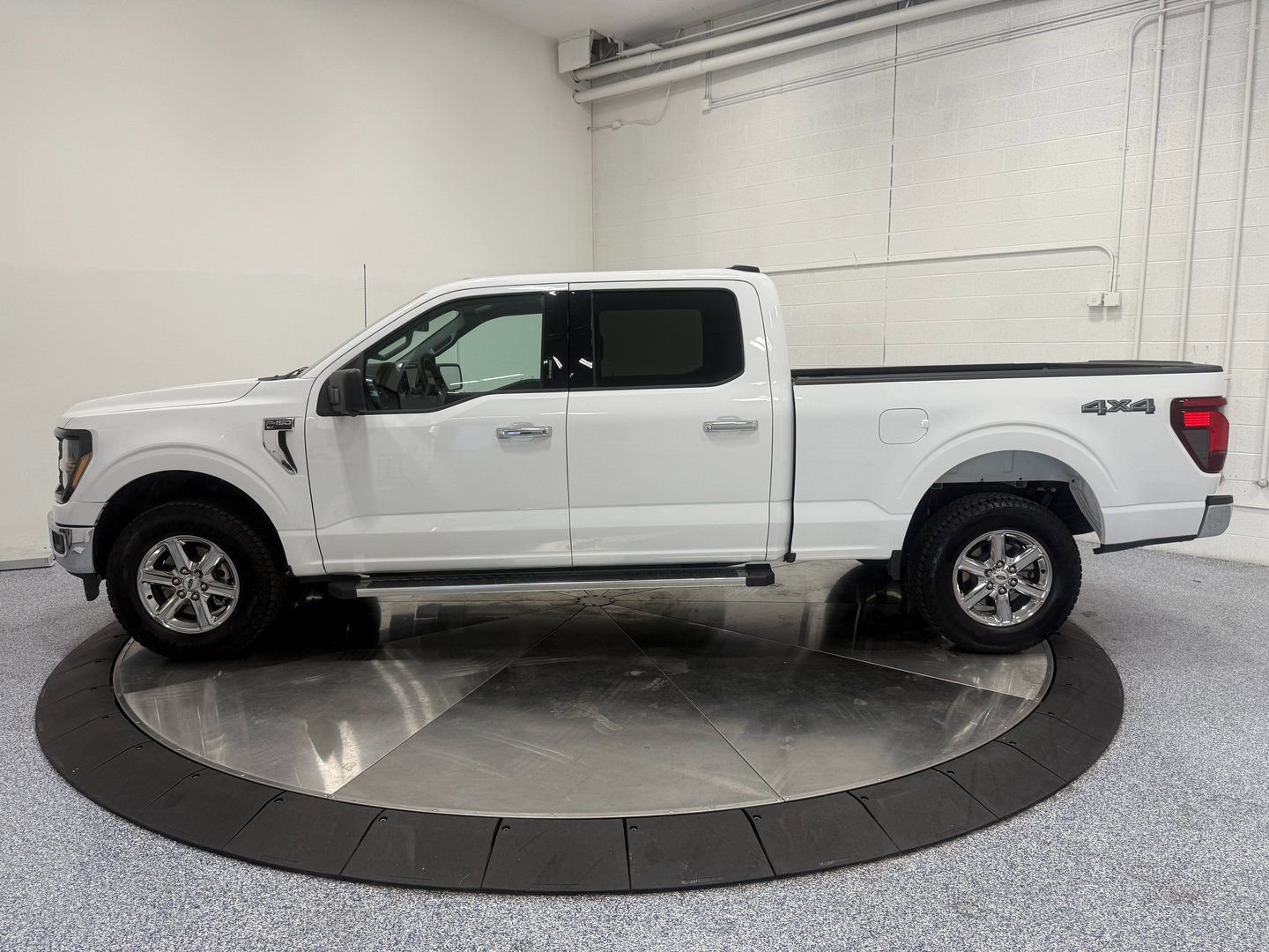 2024 Ford F150 XLT