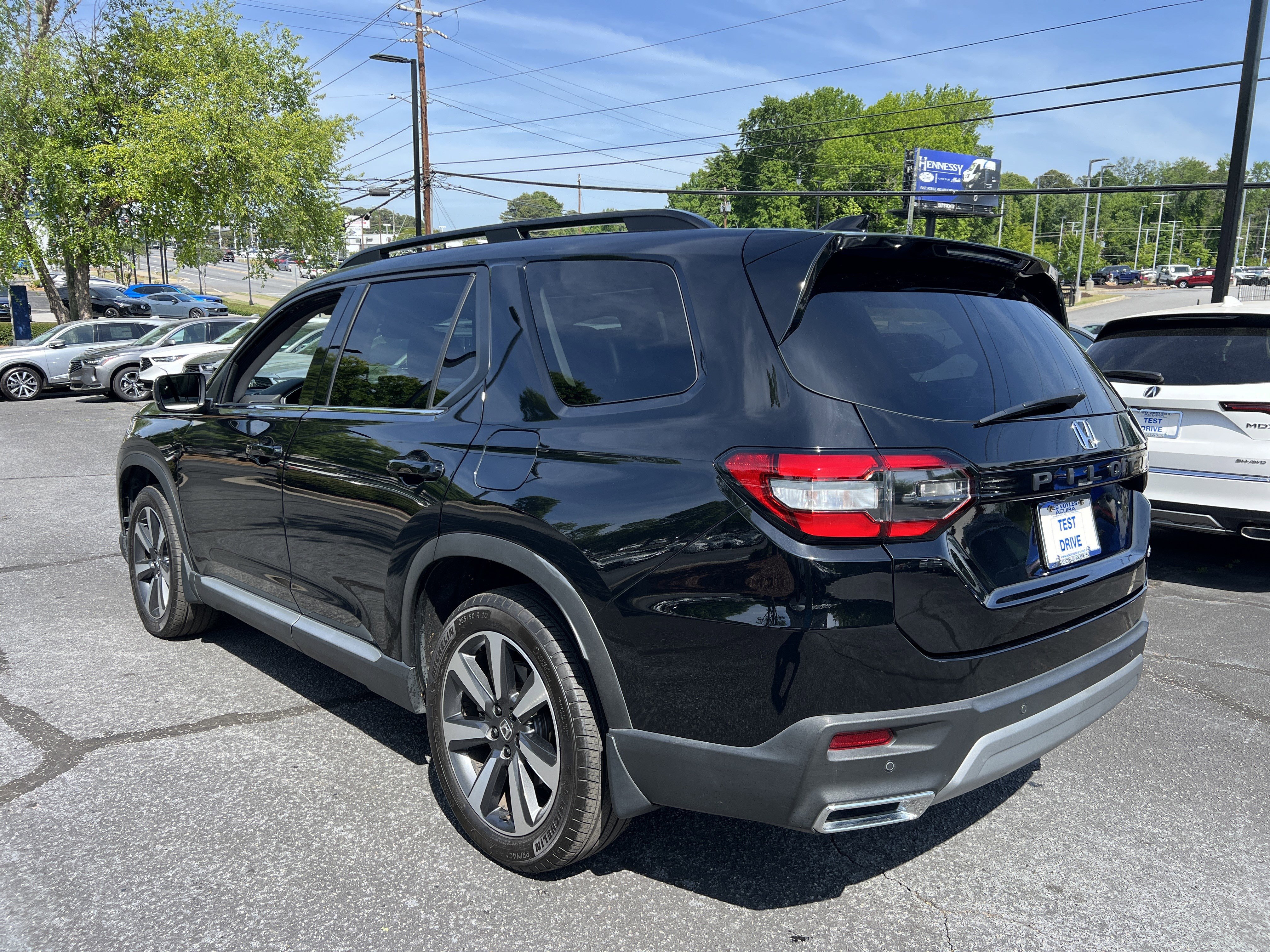 2023 Honda Pilot Touring