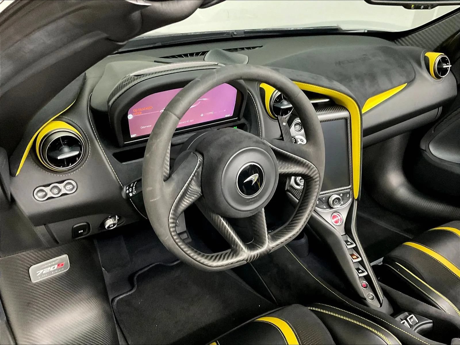 Used 2019 McLaren 720S Performance photo 20