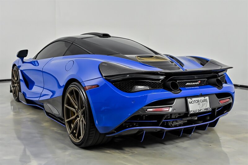 Used 2018 McLaren 720S Luxury photo 12