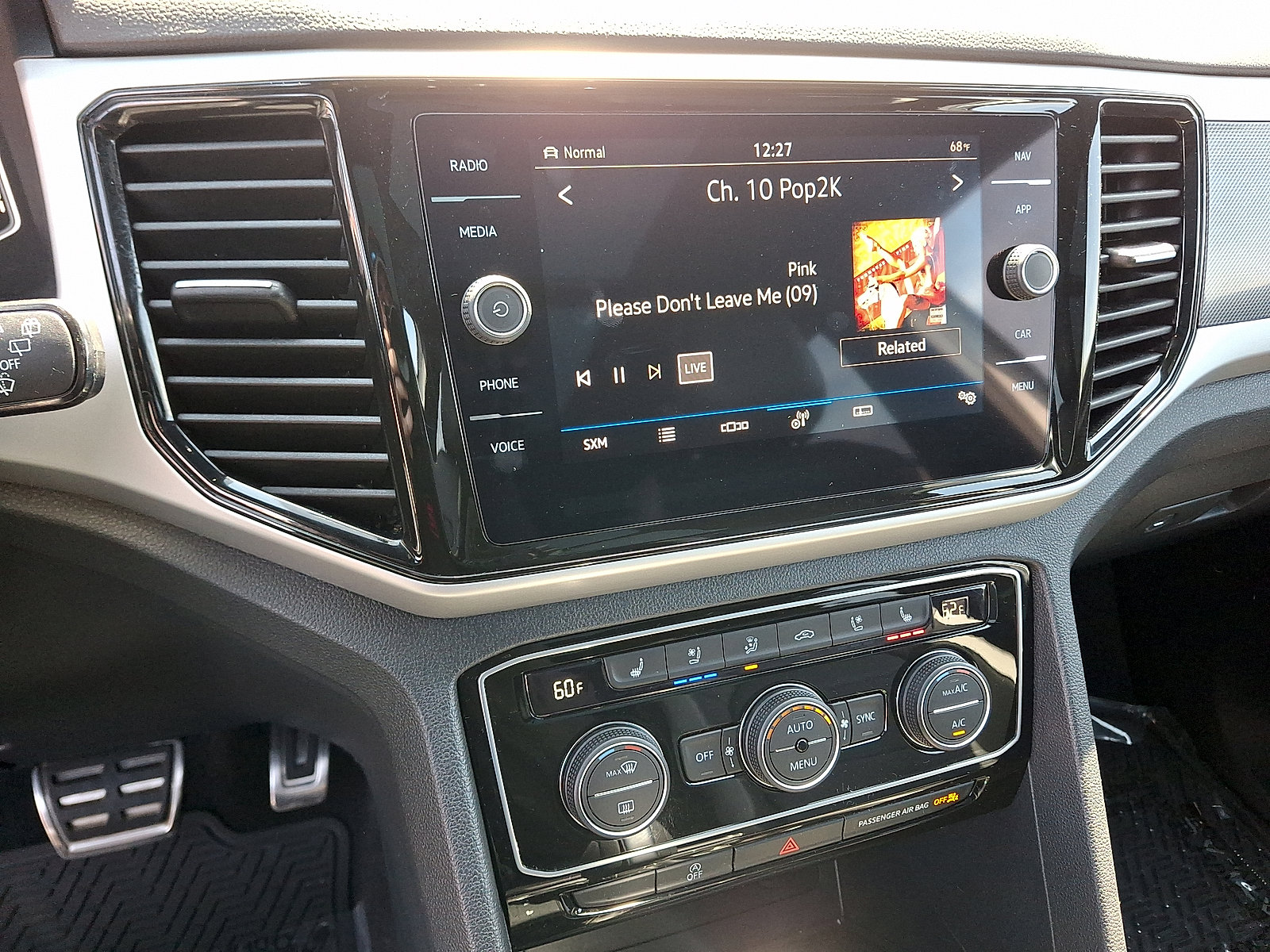 2023 Volkswagen Atlas Cross Sport SEL Premium R-Line