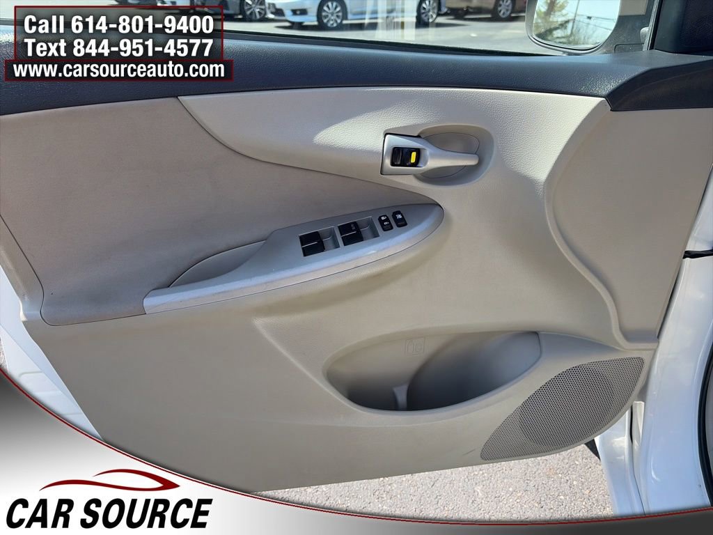 2011 Toyota Corolla LE