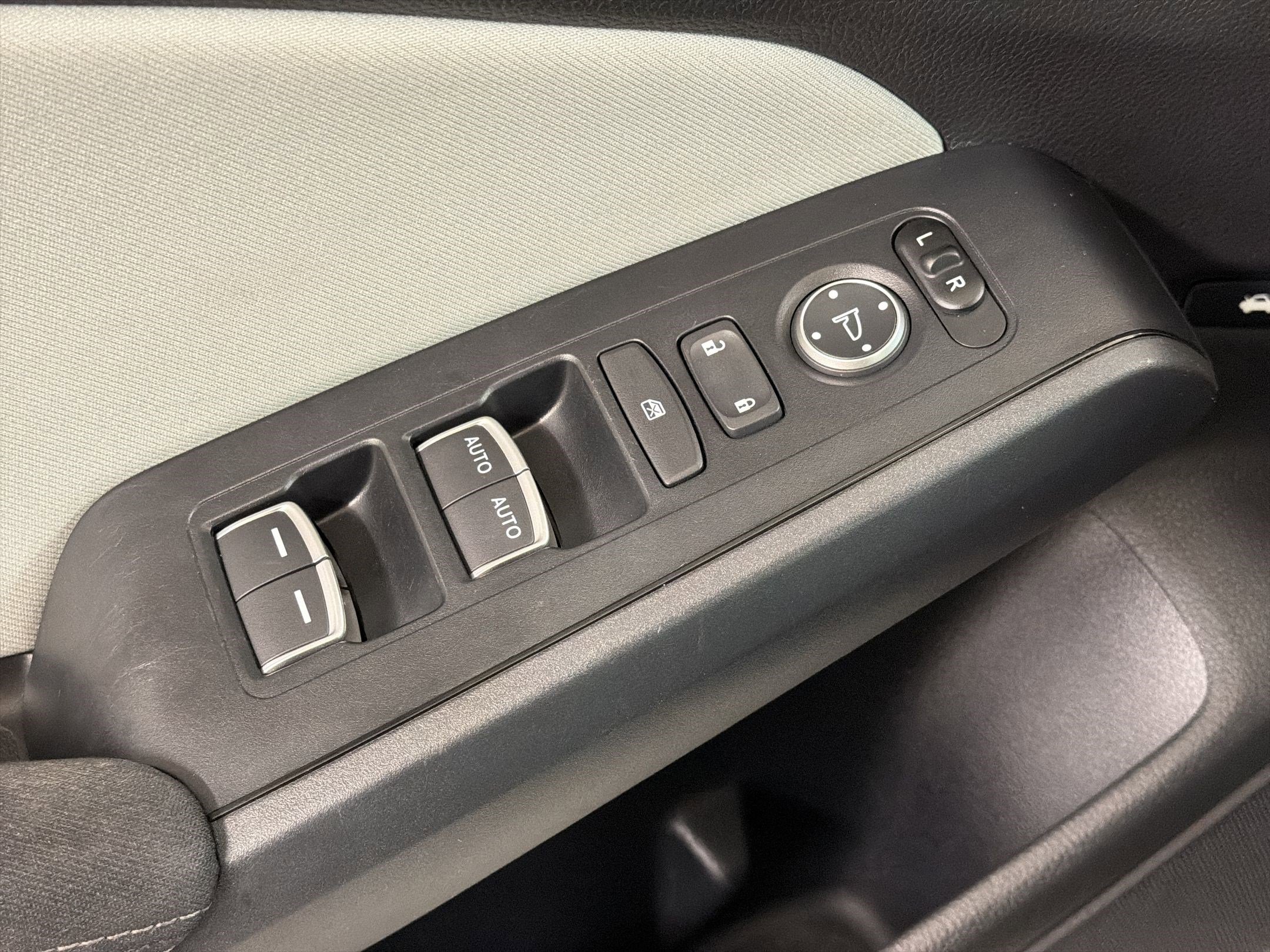 2025 Honda Civic FWD Hybrid Sedan