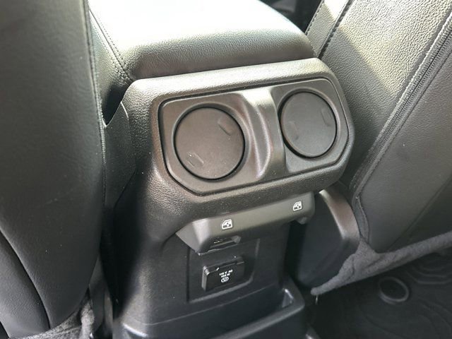 2023 Jeep Wrangler Altitude