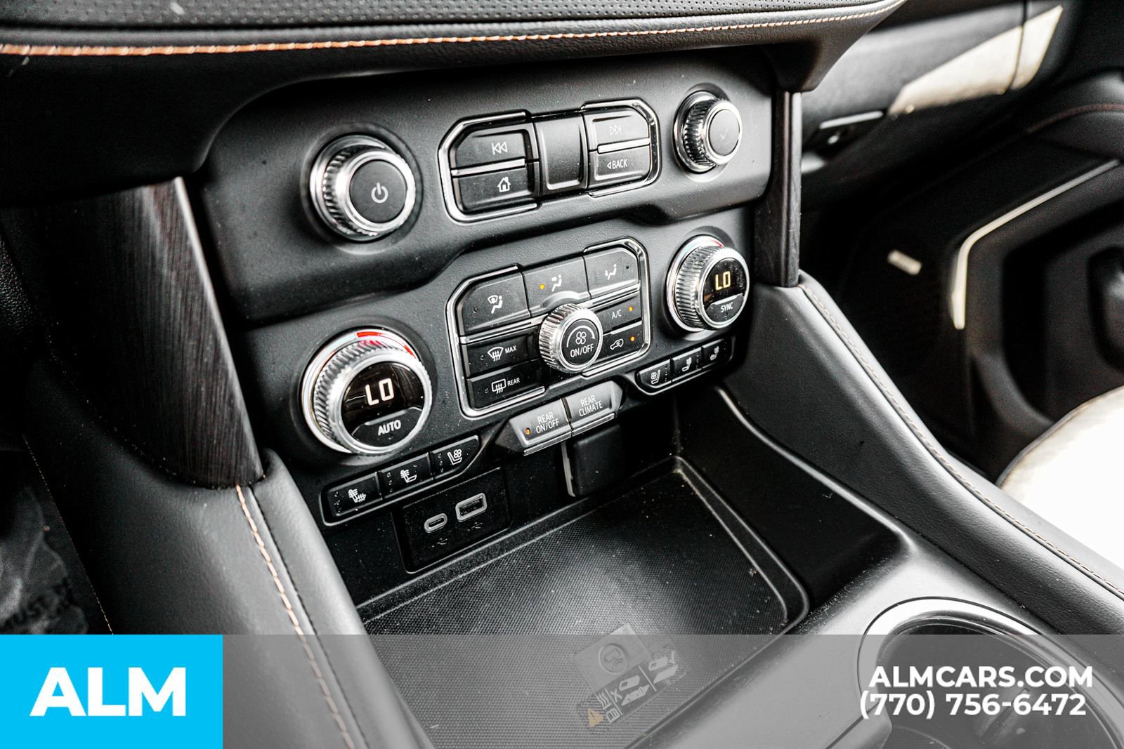 2024 GMC Yukon XL AT4