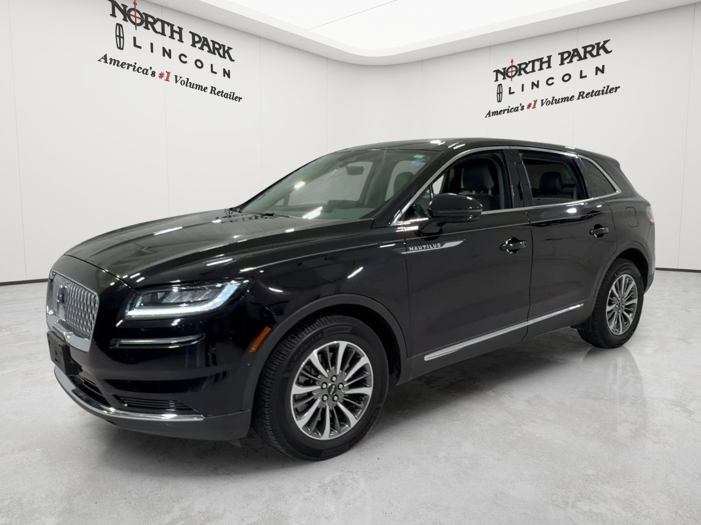 Used 2022 Lincoln Nautilus Reserve
