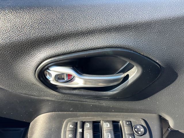 2021 Jeep Cherokee Latitude Lux 80th Anniv