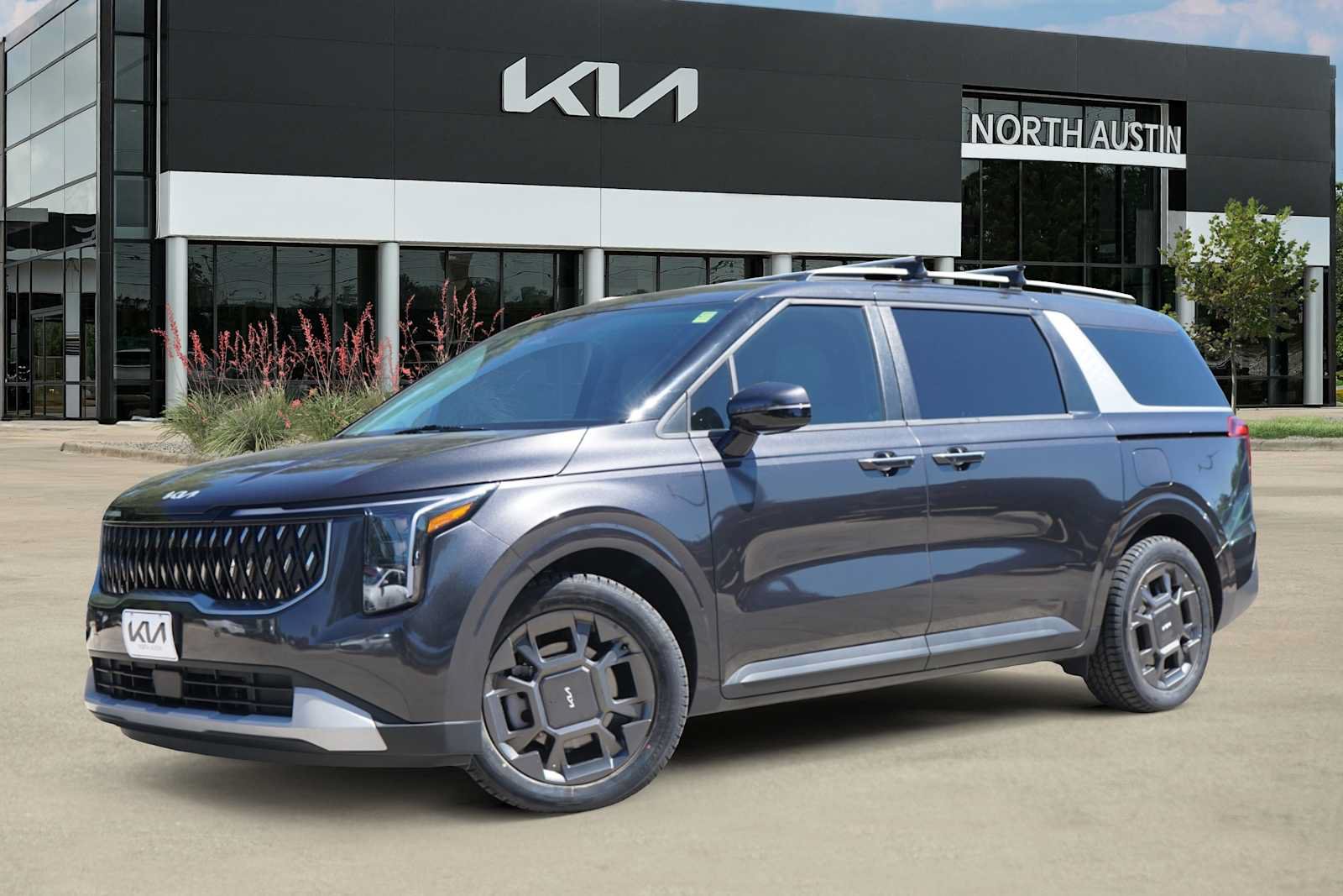Certified 2025 Kia Carnival EX