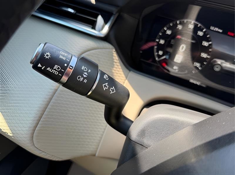 2018 Land Rover Range Rover Velar R-Dynamic SE