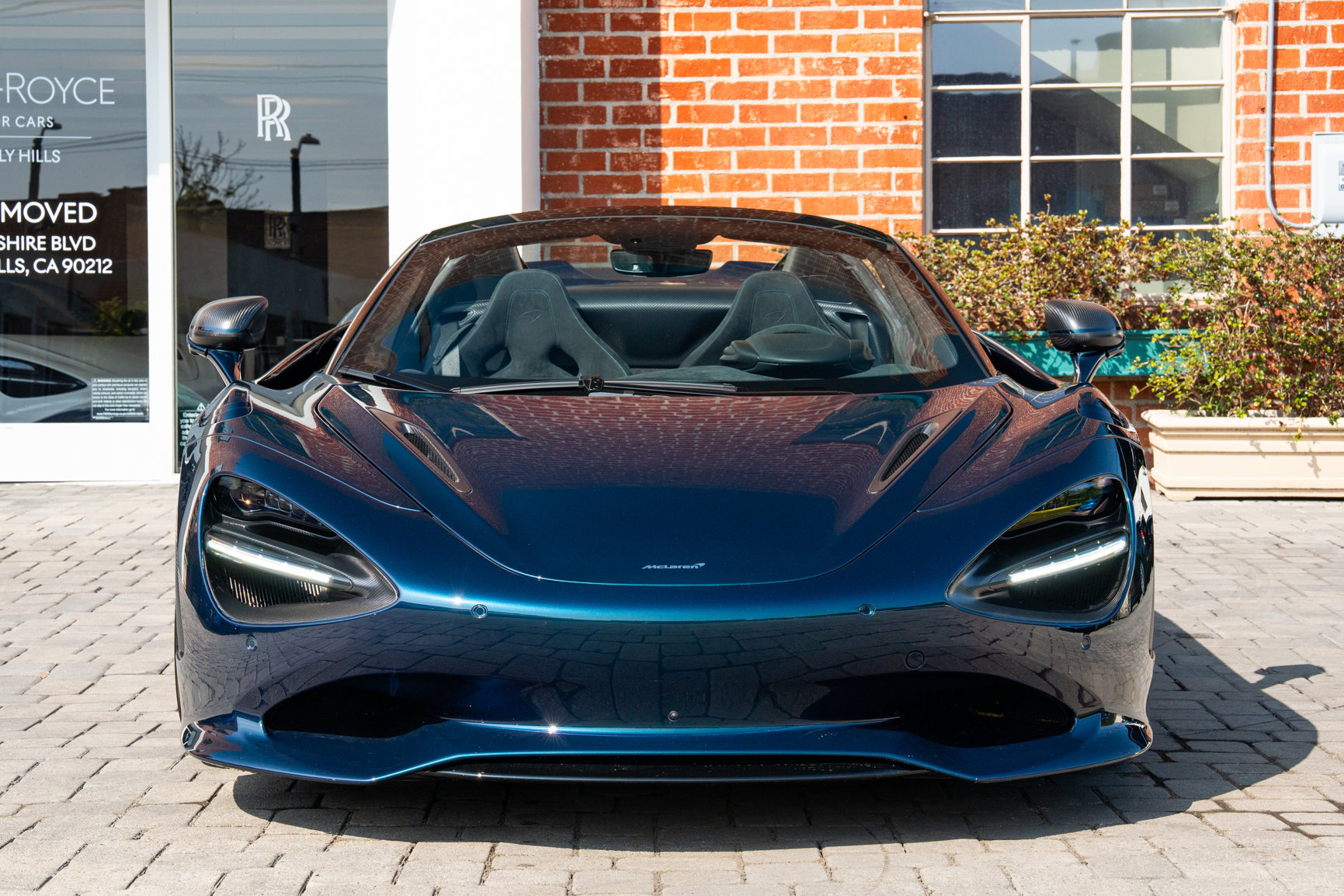 Used 2024 McLaren 750S Spider photo 2