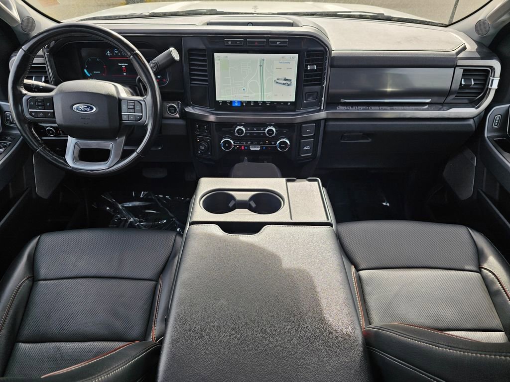 2024 Ford F350 Lariat