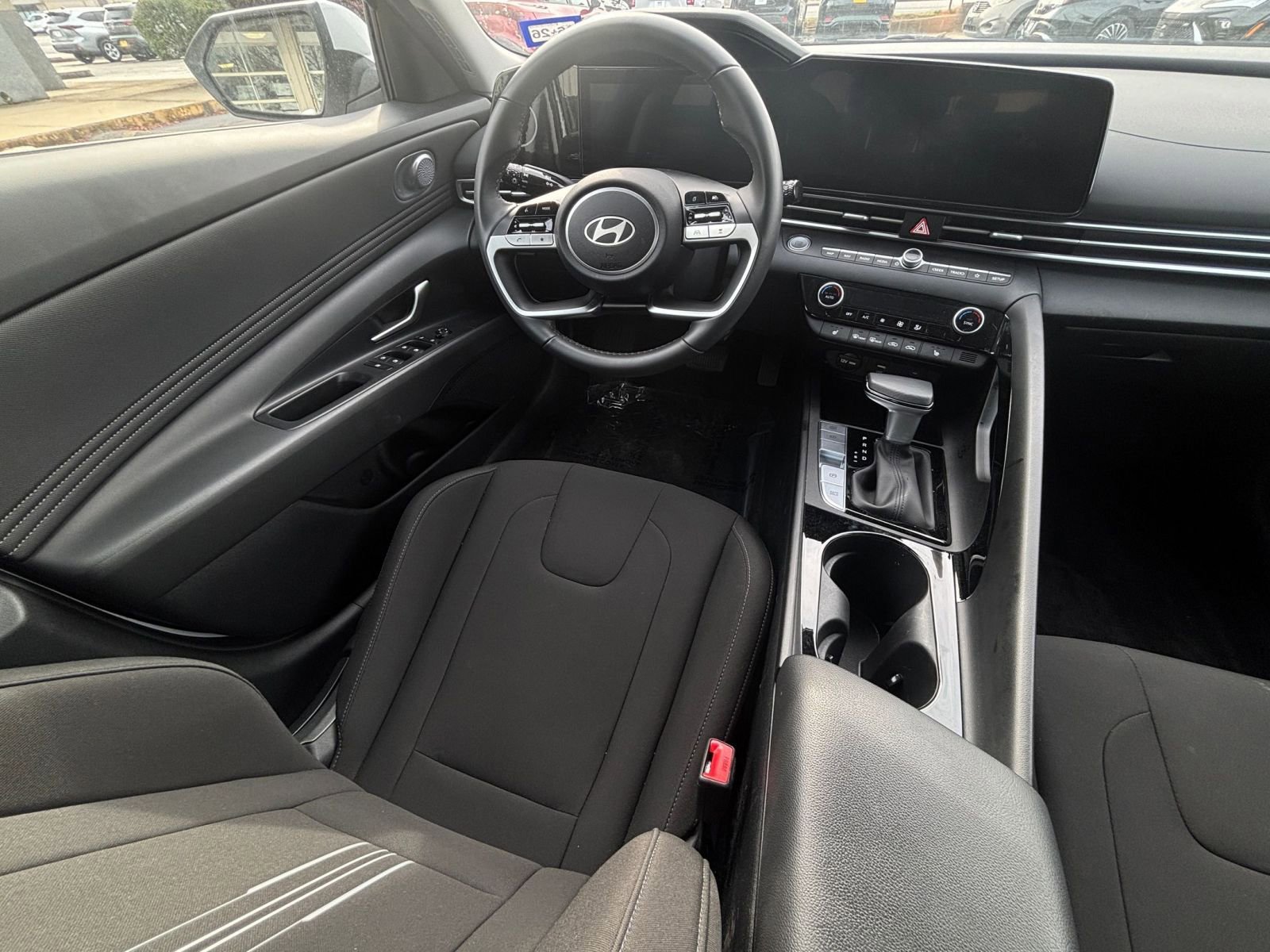 2025 Hyundai Elantra SEL