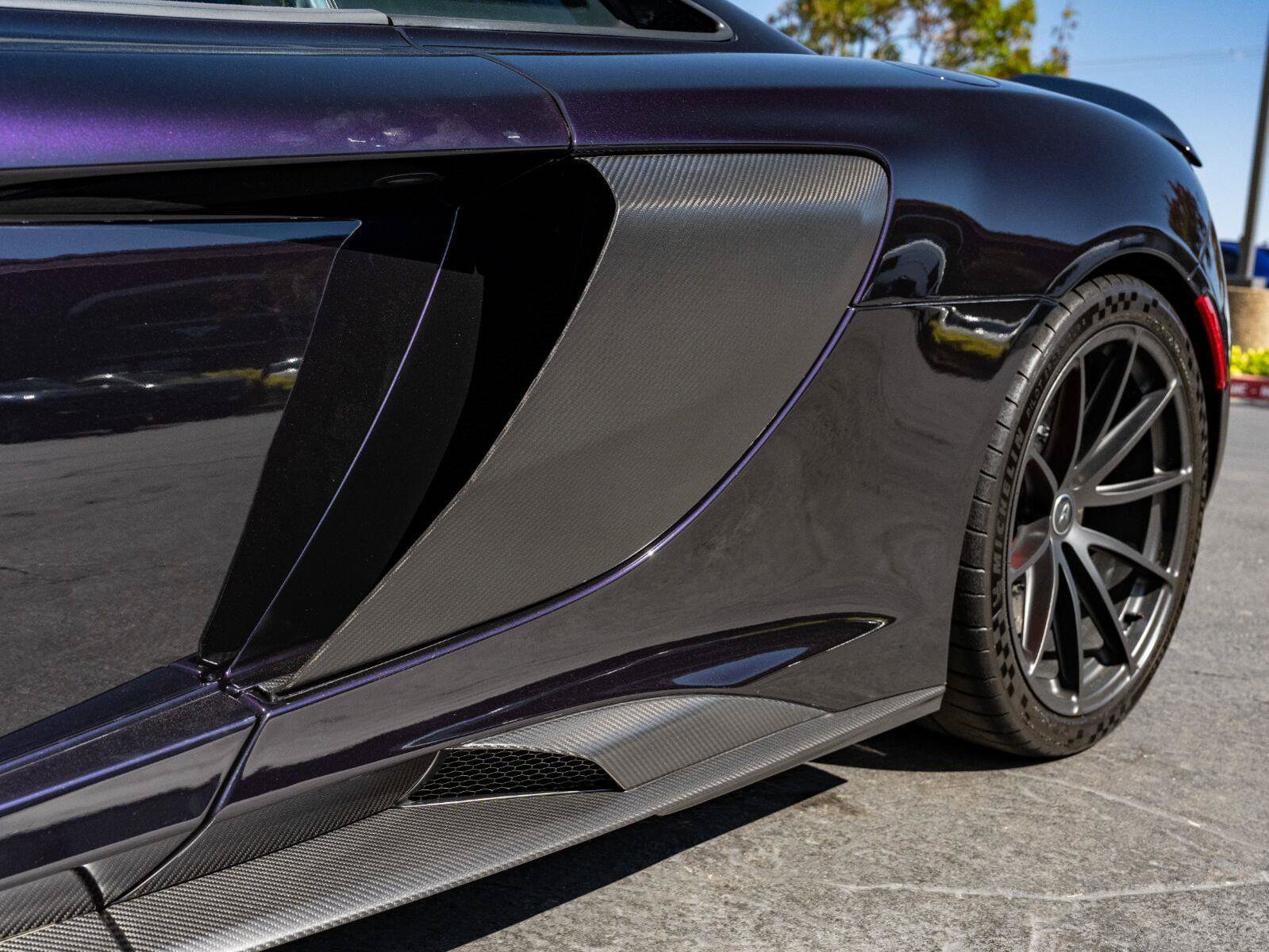 Used 2016 McLaren 675LT Coupe photo 18