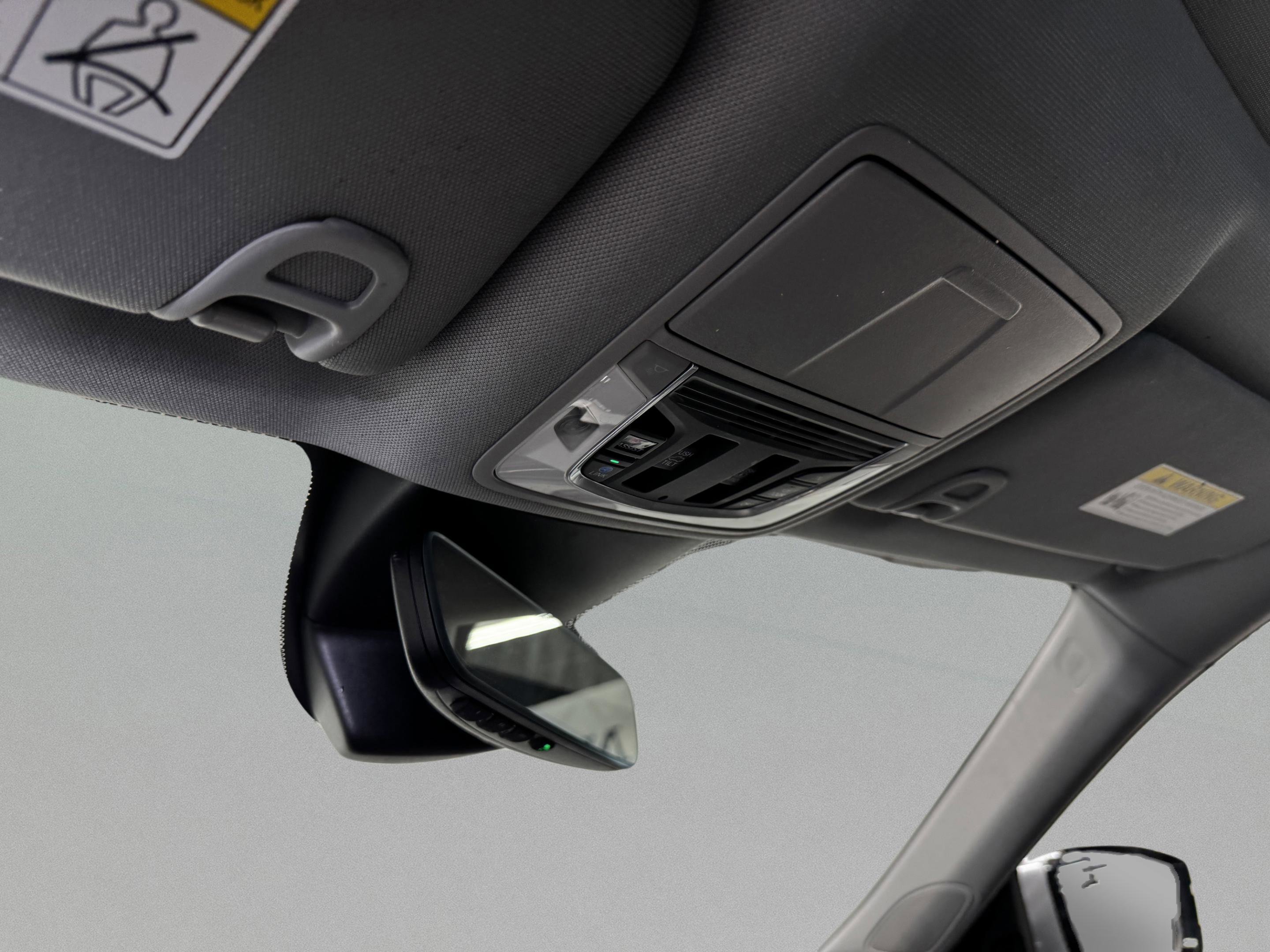 2023 Acura MDX FWD w/ Technology Package